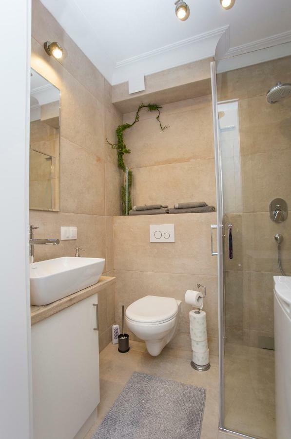 Cr Apartament Scisle Centrum Aleja Bluesa Bialystok Exterior photo